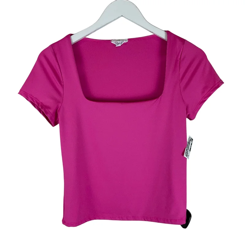 Top Short Sleeve By Clothes Mentor In Pink, Size: M