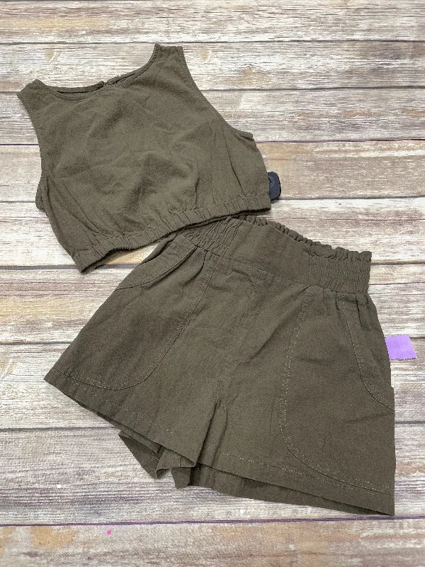 Green Shorts Set Cmf, Size S