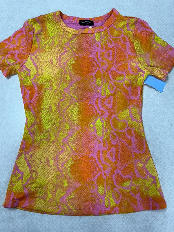 Top Ss By Clothes Mentor In Pink & Yellow, Size:L